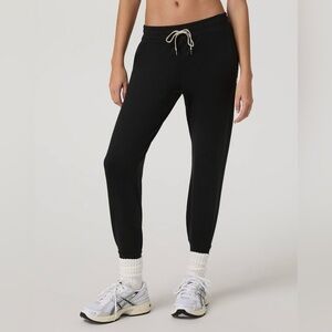 Vuori Women’s Black Performance Joggers